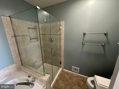 46934 Courtyard Square unit 300, Sterling, VA 20164 - photo 5