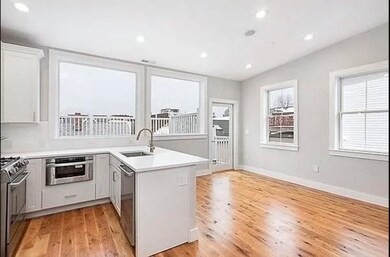 182 W 7th St unit PH3, Boston, MA 02127 - photo 3