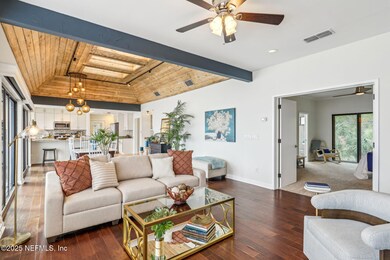 8-web-or-mls-Astor St Unit 13 - 008