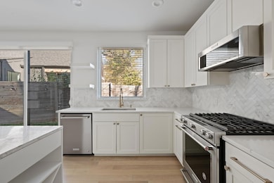 1511 Oak Heights Dr unit 2, Austin, TX 78741 - photo 6