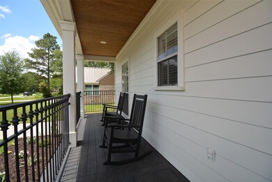 718 Sue Barnett Dr, Houston, TX 77018 - photo 4