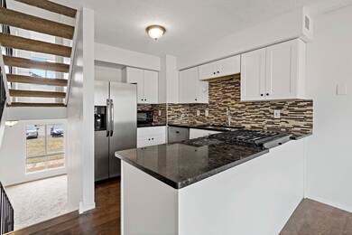 7910 Yates Ave N, Brooklyn Park, MN 55443 - photo 5