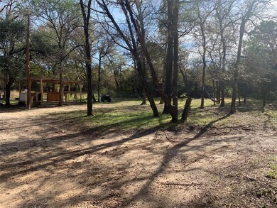 109 Wildwood Ct, Granbury, TX 76049 - photo 7