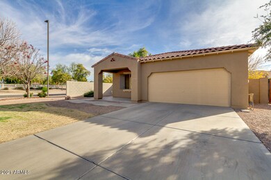 03-1569 E Azalea Dr, Gilbert, AZ 85298