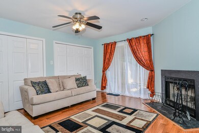 13904 Big Yankee Ln, Centreville, VA 20121 - photo 4
