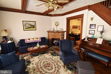 104 W Spring St, Reading, PA 19601 - photo 7