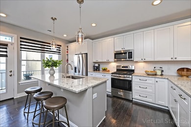 548 Slack St, Cincinnati, OH 45202 - photo 4