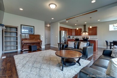 living/kitchen