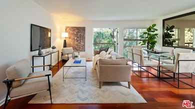 330 S Barrington Ave unit 307, Los Angeles, CA 90049 - photo 6