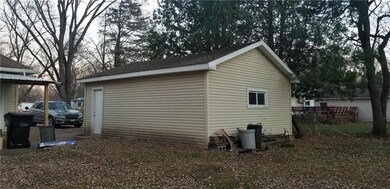 221 16th St NE, Menomonie, WI 54751 - photo 2