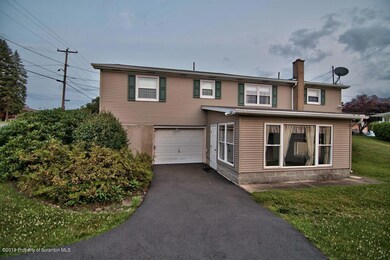 1006 Watkins St, Taylor, PA 18517 - photo 3