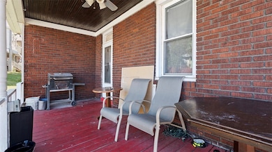 1401 Maple Ave, Turtle Creek, PA 15145 - photo 3