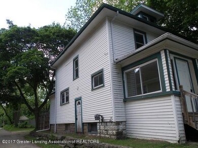 1712 Todd Ave, Lansing, MI 48910 - photo 3