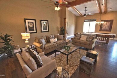 Walk in great room 2