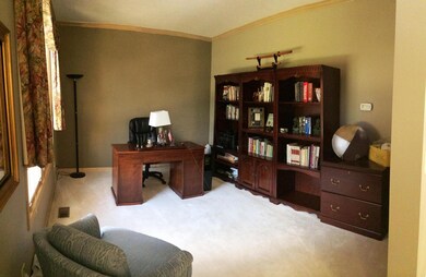 866 Wedgewood Dr, Marysville, OH 43040 - photo 4