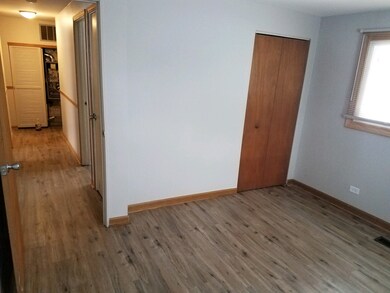 4420 180th St, Country Club Hills, IL 60478 - photo 3