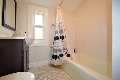 67 Avon St unit 3, Somerville, MA 02143 - photo 5