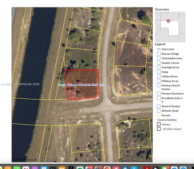 800 Berkshire Dr, La Belle, FL 33935 - photo 2