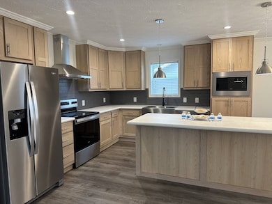 12530 Kinsman Rd unit 8, Burton, OH 44021 - photo 7