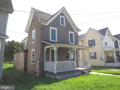 35 W Chesapeake Ave, Crisfield, MD 21817 - photo 3