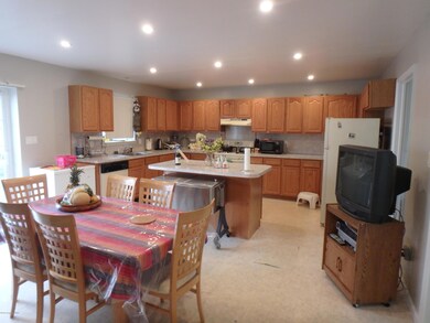 1261 Clover Rd, Long Pond, PA 18334 - photo 5