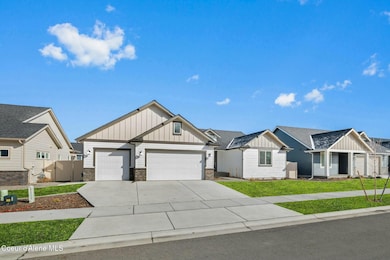 3 Car Garage