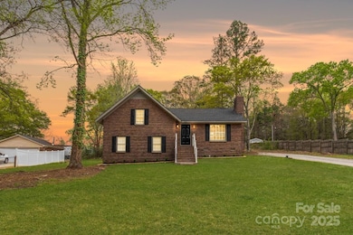 2220 Ross Cauthen Rd, Lancaster, SC 29720 - photo 2