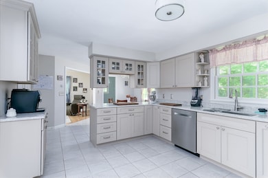 2 Simon Davis Dr, Rutland, MA 01543 - photo 5