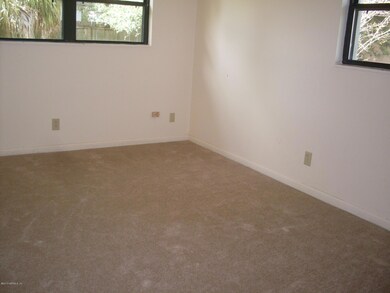 4054 Rodby Dr, Jacksonville, FL 32210 - photo 4