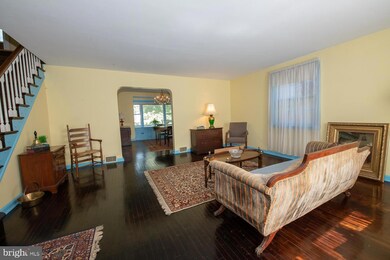 1749 Green Valley Rd, Havertown, PA 19083 - photo 5