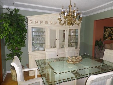 9915 Westgate St, Lenexa, KS 66215 - photo 7