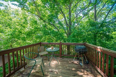 unlisted-address, Columbus, OH 43201 - photo 6