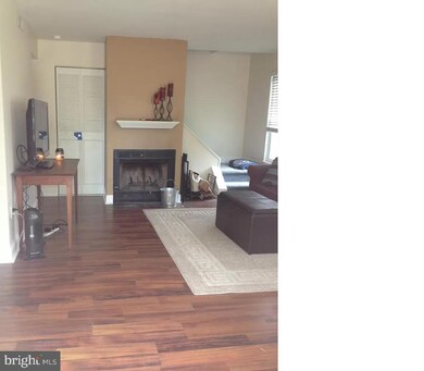 218 Arbour Ct, North Wales, PA 19454 - photo 2