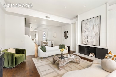 135 E 38th St, New York, NY 10016 - photo 5