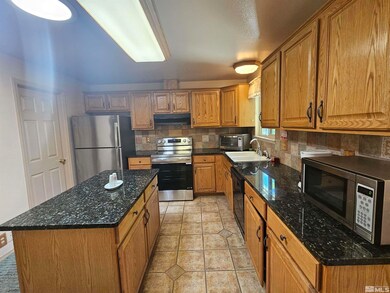 351 Abbay Way, Sparks, NV 89431 - photo 3