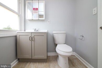 192 Somerset Dr, Willingboro, NJ 08046 - photo 7