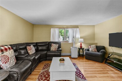 25 Harris Driftway St unit 6, Cranston, RI 02920 - photo 5