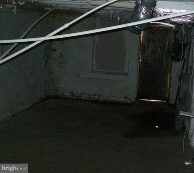 1401 Cliftview Ave, Baltimore, MD 21213 - photo 7