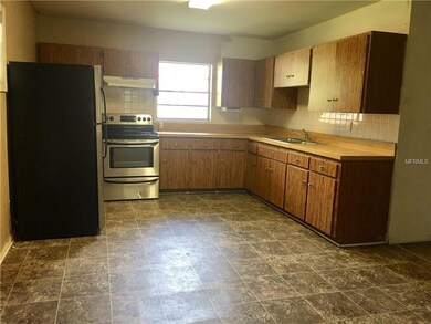 6906 Rhode Island Dr, Tampa, FL 33619 - photo 3