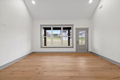 253 Sentry Oaks, Chickamauga, GA 30707 - photo 4