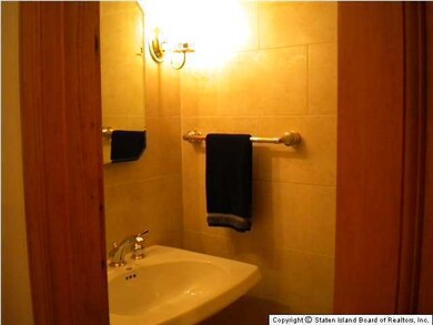 66 Seguine Place, Staten Island, NY 10312 - photo 3