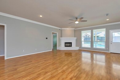 8416 Emerald Cir, North Richland Hills, TX 76180 - photo 6