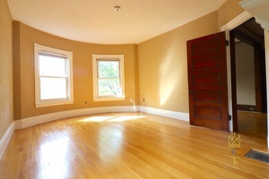 500 Centre St unit 2, Newton, MA 02458 - photo 7
