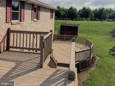 2424 Lincoln Way W, Chambersburg, PA 17202 - photo 6