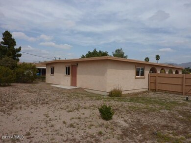 023-582978 Back right