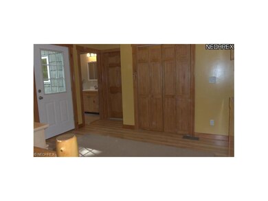 Large entry room (11x10) with side entry, stairs t