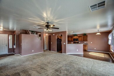 family room 4