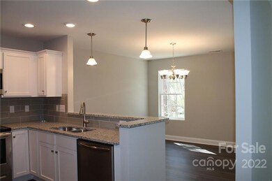 401 Hillcrest St, Marshville, NC 28103 - photo 4