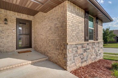 1644 N Eagle Valley Ln, Nixa, MO 65714 - photo 4