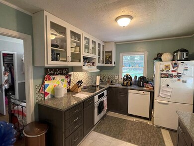 307 Ridgeway Dr, Americus, GA 31709 - photo 4